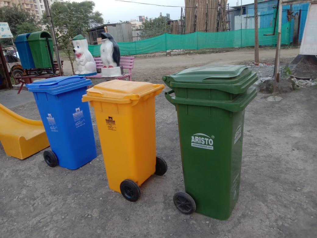 Neelkamal Dustbin